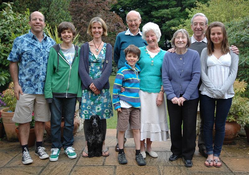 2010-5-30 Oxford Family Group.jpg